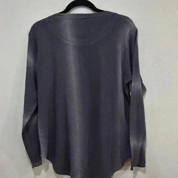 Nally & Millie USA Grey and light Grey Long Sleeve Top Size Large - Picture 3 of 5